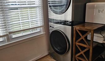 4313 GREENBERRY Ln, Annandale, VA 22003