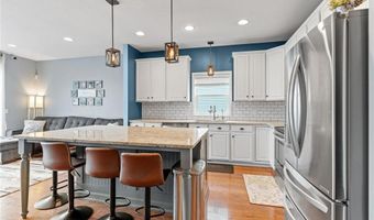 11230 68th St NE, Albertville, MN 55301