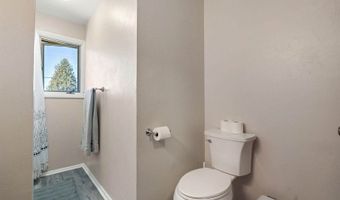 147 Polk St, American Falls, ID 83211