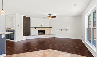5121 Worley Dr, The Colony, TX 75056