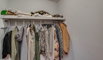 5925 Scotland Rd, Bentonia, MS 39040