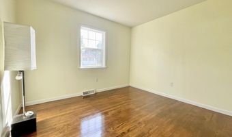 19 HICKORY Ln, Dover, DE 19904