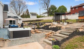 2230 Greenwood Rd, Allentown, PA 18103