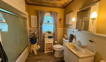 1 S Pecan St, Albany, TX 76430