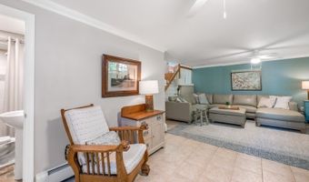 48 Hemlock Ave, Andover, NJ 07860