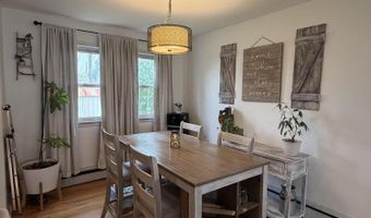 3072 Essex Rd, Allentown, PA 18103