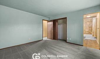 3572 Meadowlark Dr, Casper, WY 82604