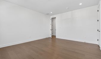 861 N MANCHESTER St, Arlington, VA 22205