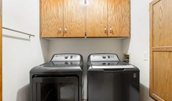307 14th Pl NW, Austin, MN 55912
