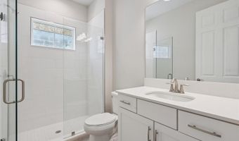5286 WOLF CREEK Dr, Apollo Beach, FL 33572