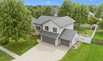 825 Kiowa Dr, North Liberty, IA 52317
