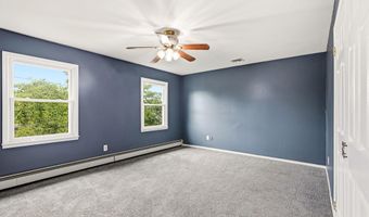 829 Mizzen Ave, Beachwood, NJ 08722