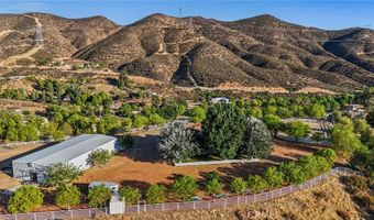 11709 Mint Canyon Rd, Agua Dulce, CA 91390