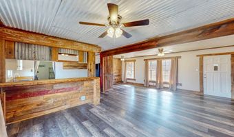 628 Tom White Rd, Big Sandy, TN 38221