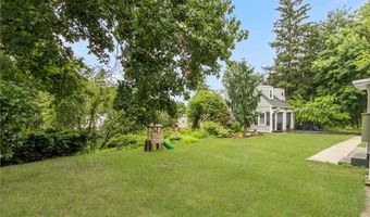 1315 New London Ave, Cranston, RI 02920