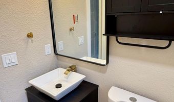 696 KESTNER Rd, Atlantic Beach, FL 32233