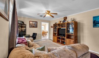 27 Carver St, Bayville, NJ 08721