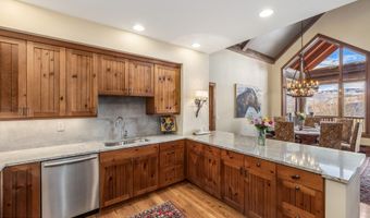 204 Bear Paw D6, Avon, CO 81620