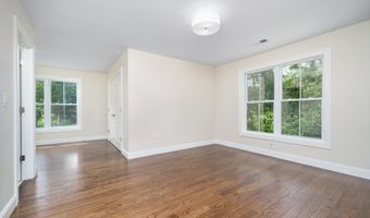 12 Verville Rd, Avon, CT 06001