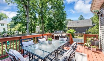 127 Oakland Ave, Atlantic Highlands, NJ 07716