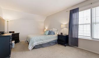 202 LAKE OZARKS Dr, Bear, DE 19701