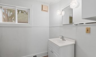 415 W Beecher, Adrian, MI 49221