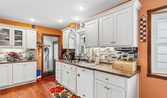 510 SE Sharon Dr, Ankeny, IA 50021