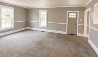 6 DELAWARE Ave, Delmar, DE 19940
