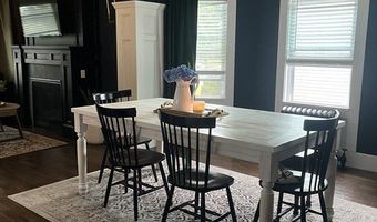 380 W Main St, Avon, MA 02322