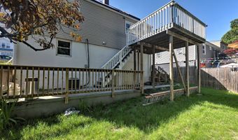 150 Hillcrest Rd, Bridgeport, CT 06606