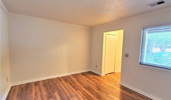 66 Country Place Ct, Alpharetta, GA 30005