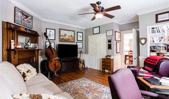 2345 Seagraves Mill Rd, Hull, GA 30646
