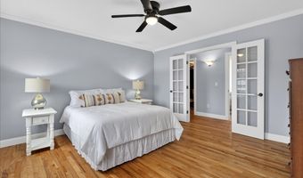 22 Emerald Ln, Bethany, CT 06524