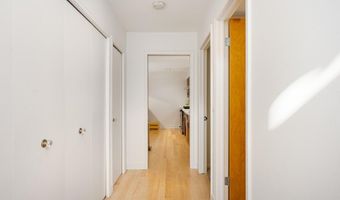 12 Haverhill Ct, Ann Arbor, MI 48105