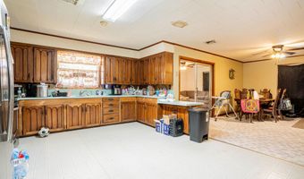 1605 Charity St, Abbeville, LA 70510