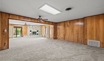 1333 Rose Dr, Alice, TX 78332