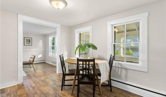 280 Long St, Warwick, RI 02886