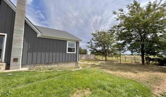 322 3rd St, Burlington, WY 82411