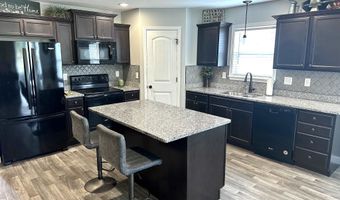 166 Mistwood Ln, Boiling Springs, SC 29316