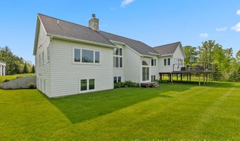 9410 Sanborn Ave SE, Alto, MI 49302