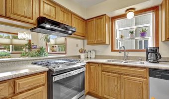 6950 Tamir Ave, Anchorage, AK 99504