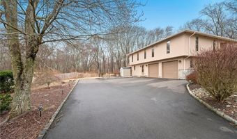 365 Snuff Mill Rd, North Kingstown, RI 02874