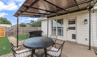300 Meadow View Ln, Anna, TX 75409