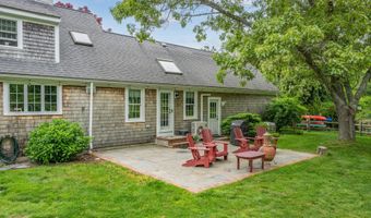 156 Tonela Ln, Barnstable, MA 02630