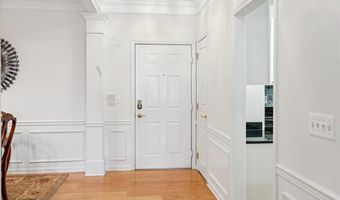 28 N De Baun Ave 208, Airmont, NY 10901