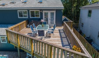 310 MAGNOLIA St, Atlantic Beach, FL 32233