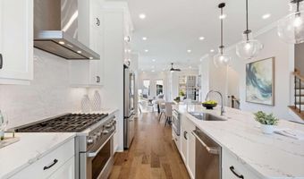 160 Briscoe, Alpharetta, GA 30009