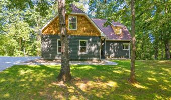 496 Trotters Gln, Baldwin, GA 30511