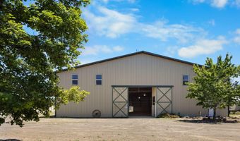 24605 Dodds Rd, Bend, OR 97701