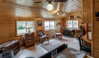 1076 Rainy Lake Rd NW, Backus, MN 56435